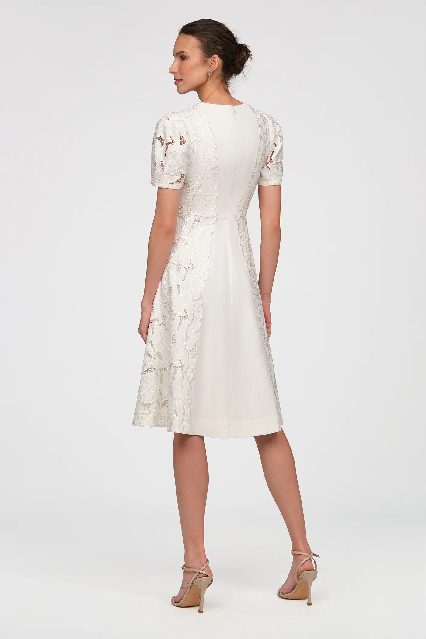 Amal Linen Dress - Image 7