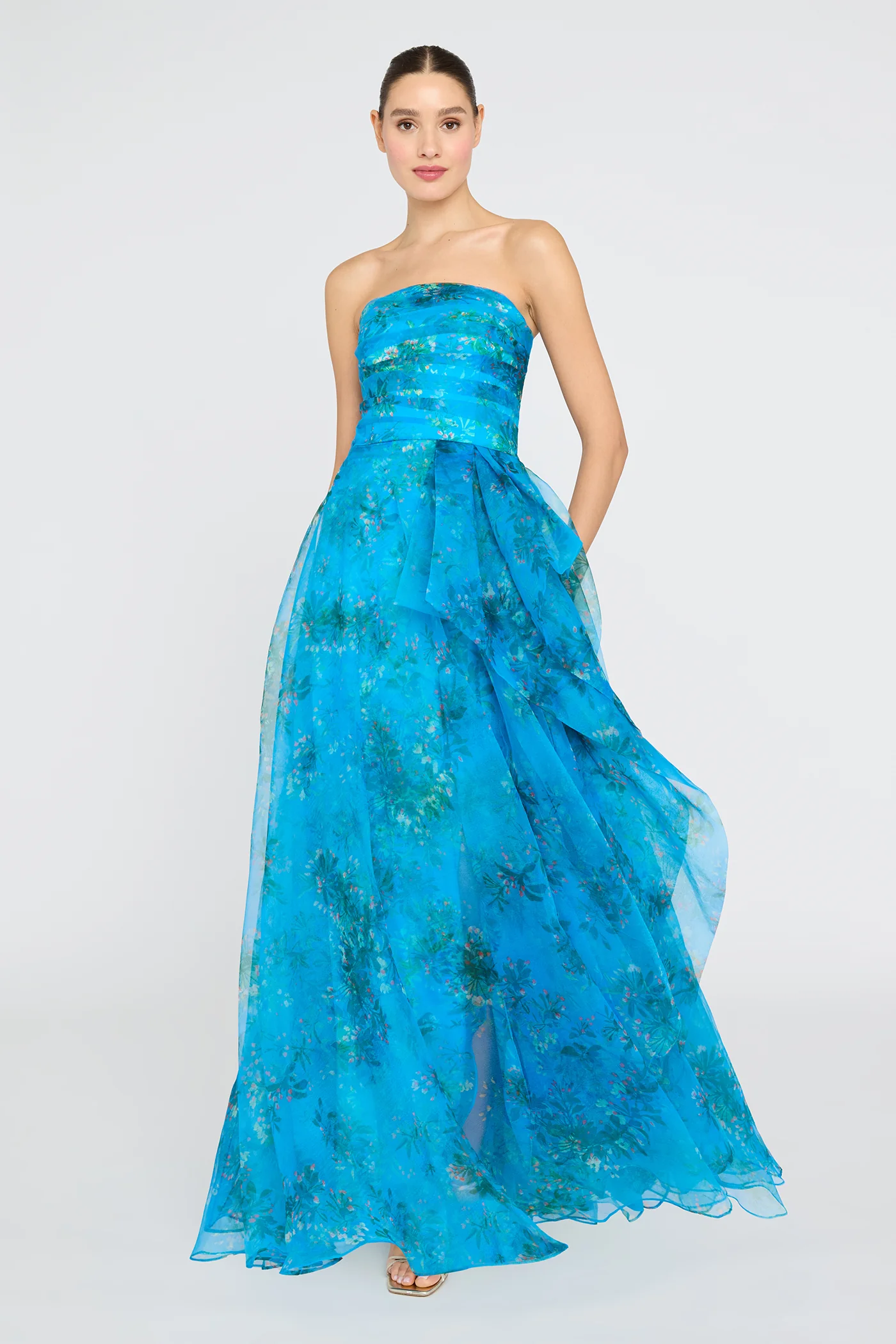 Anaclara Strapless Gown - Image 5
