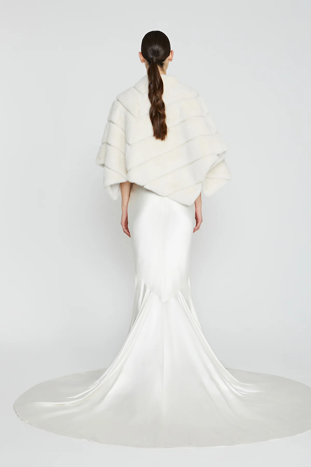 Fur-Free Mink Cape - Image 8