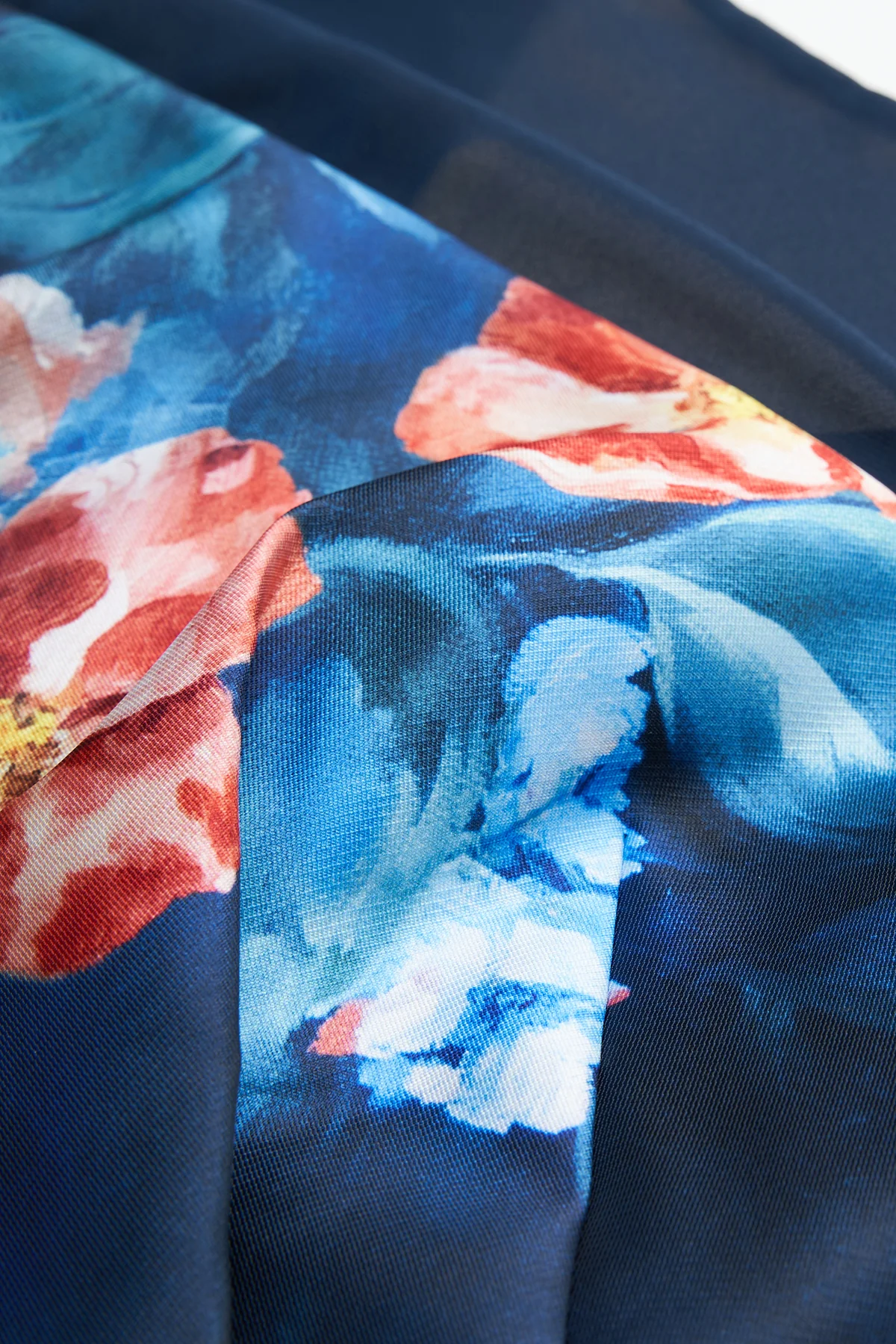 Lorraine Column Gown - Image 7