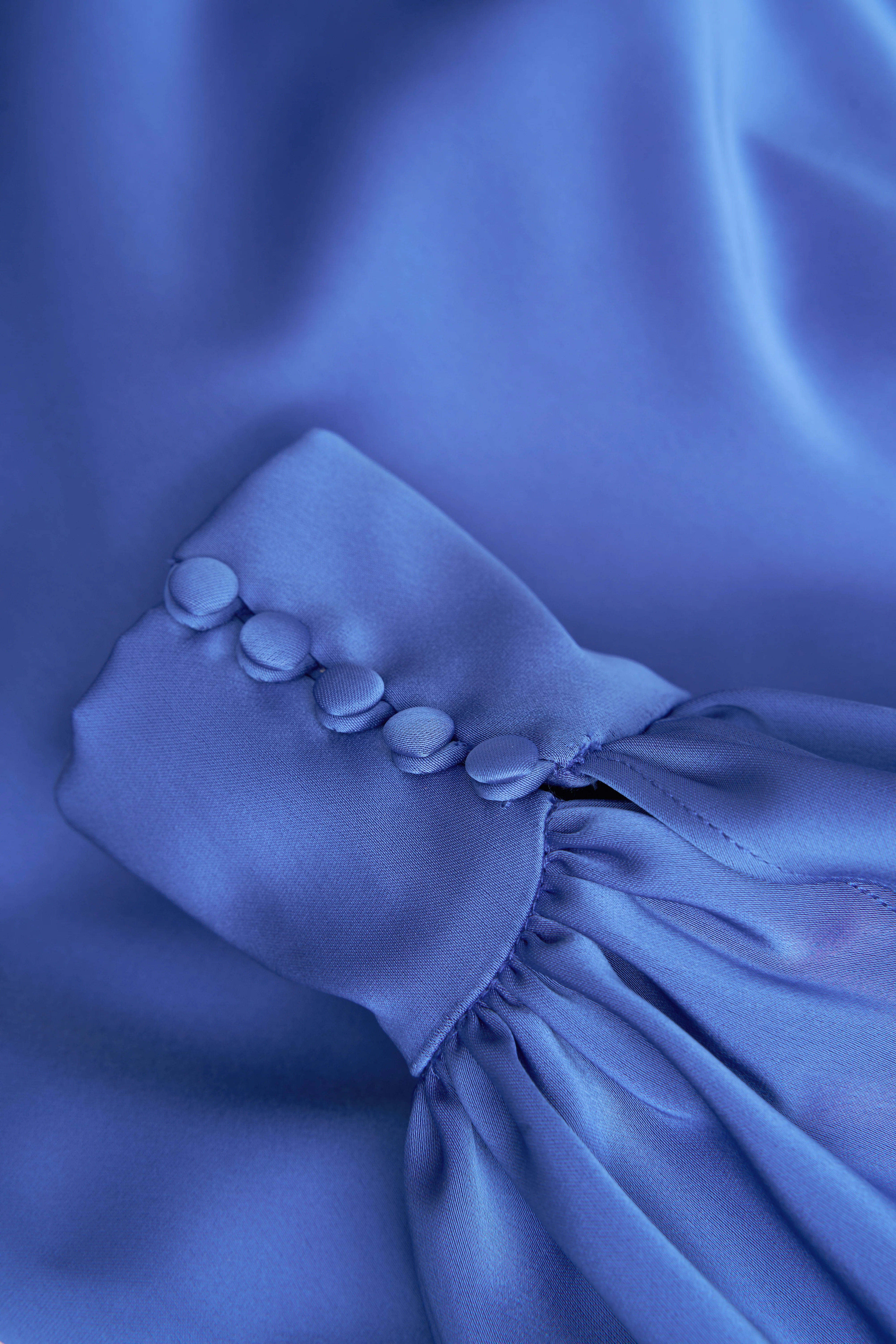 Milenia Draped Sleeve Gown - Image 5