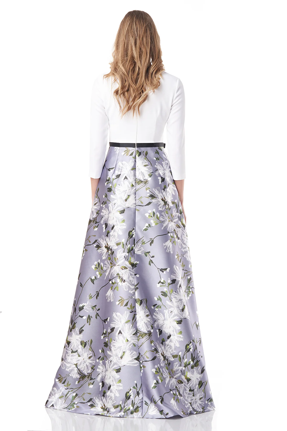 V NECK 3/4 SLEEVE GOWN - Image 2